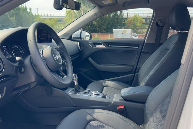 Used Audi A3 2019 Limousine 35 TFSI Fashion Edition China V standard
