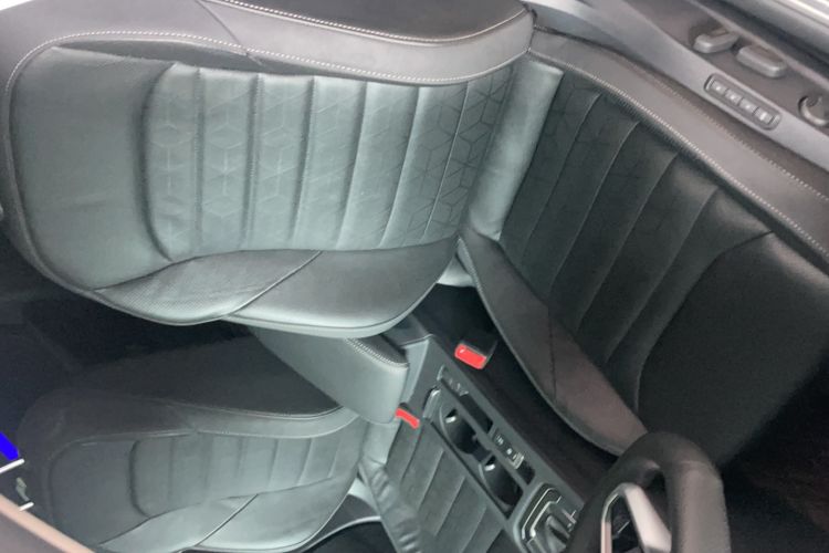 Used Volkswagen FAW-Volkswagen CC 2024 380TSI Striking Edition
