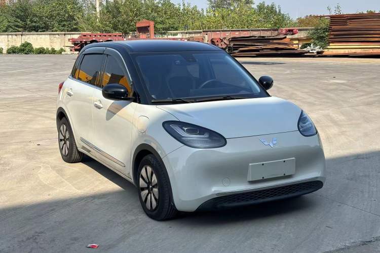 Used Wuling Bingo 2023 333 km Lingxi Connected Version
