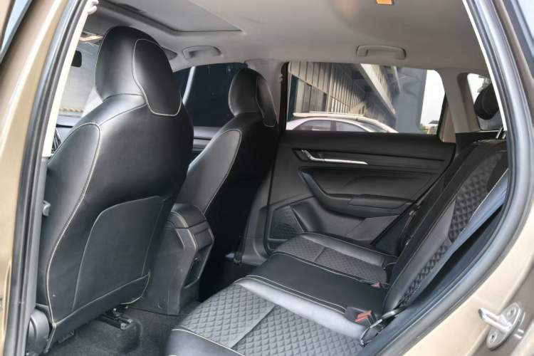 Used Skoda Kamiq 2020 1.5L Automatic Comfort Edition
