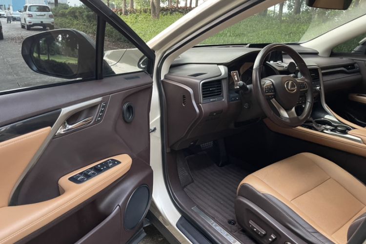 Used Lexus RX 2016 300 Two-Wheel Drive Comfort Edition China V Standard
