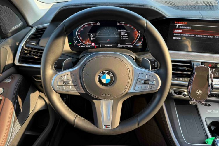 Used BMW X5 2022 Restyled xDrive 30Li Luxury Version M Sport Package