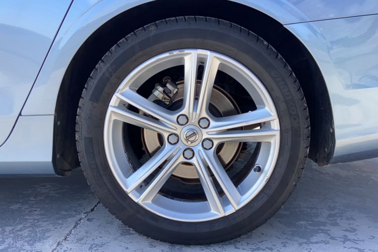Used Volvo S90 2018 T4 Zhiyuan Edition
