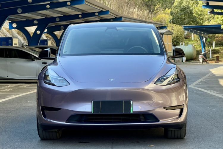 Used Tesla Model Y 2023 Rear-Wheel-Drive Version
