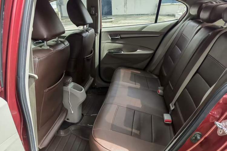 Used Honda City Classic 2012 1.5L manual Elite Edition
