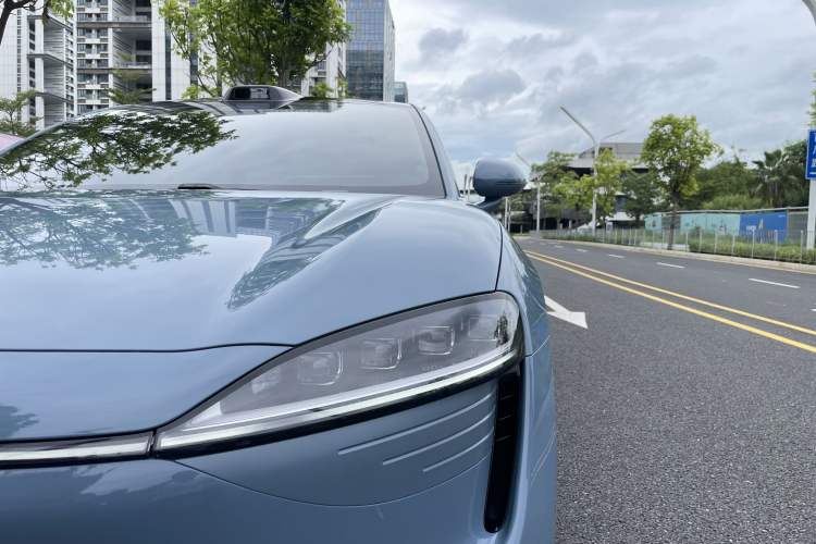 Used Hima Luxeed R7 2024 All-Electric 736 km Ultra