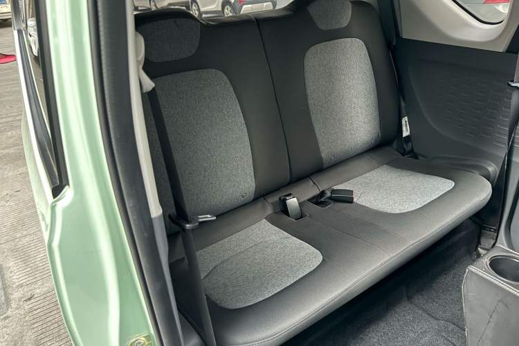 Used Wuling Hongguang MINIEV 2021 Macaron Premium Model – Lithium Iron Phosphate
