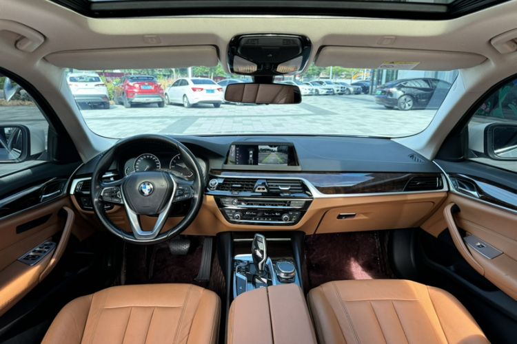 Used BMW 5 Series 2018 528Li Launch Special Edition
