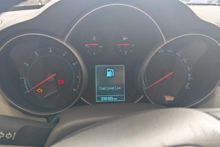 Used Chevrolet Cruze 2015 1.5L Classic SE AT
