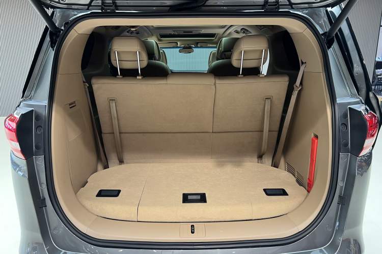 Used Buick GL8 2018 ES 28T Luxury Model China VI Standard
