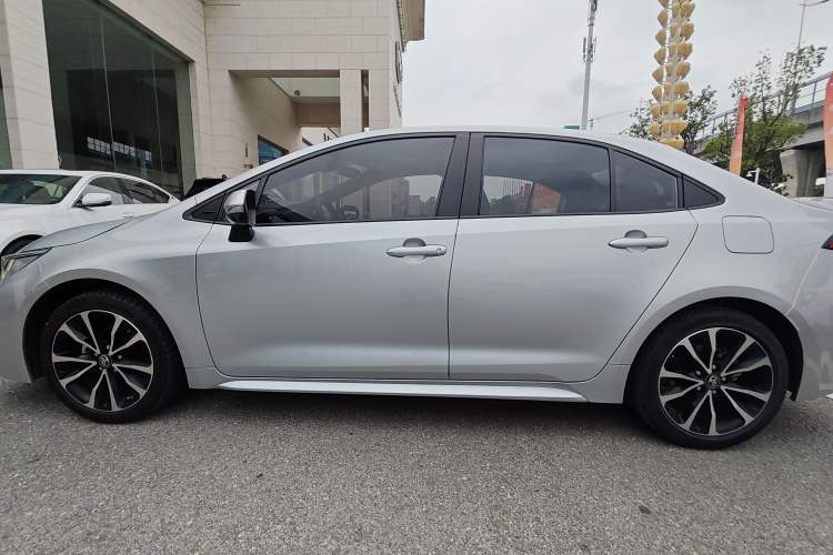 Used Toyota Levin 2022 185T CVT Sport Edition
