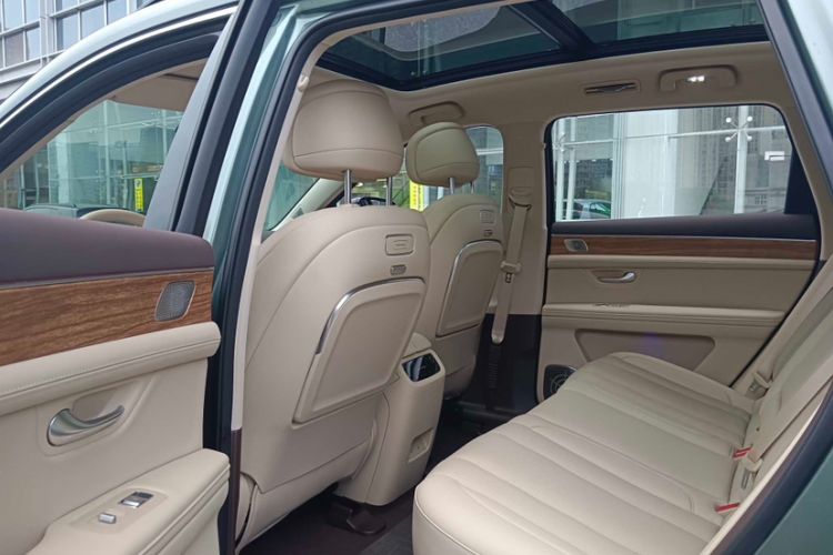 Used Hima AITO M7 2024 1.5T Intelligent Driving 4WD Max Edition 5 Seats
