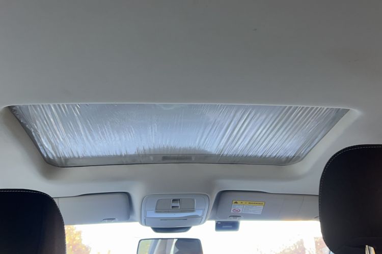 Used Roewe i5 2020 1.5L Automatic 4G Connected Linghao Edition