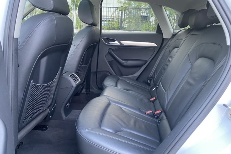 Used Audi Q3 2015 30 TFSI Comfort Model
