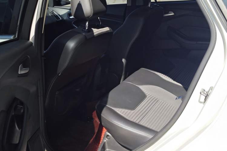 Used Ford Focus 2018 Sedan Classic EcoBoost 180 Automatic Elite Model