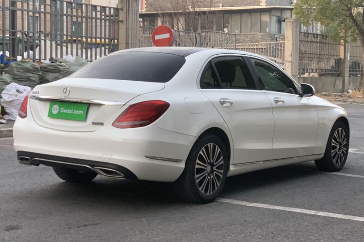 Used Mercedes-Benz C-Class 2017 Facelift C 200 L
