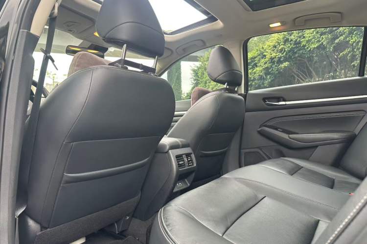 Used Nissan Teana 2021 2.0T XL Smart Upgrade Edition
