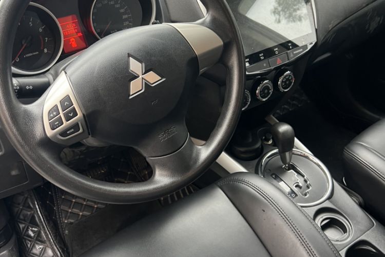 Used Mitsubishi ASX 2016 2.0L CVT Two-Wheel Drive Excellence Edition