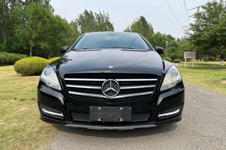 Used Mercedes-Benz R-Class 2017 R 320 4MATIC Business Edition Prestige Model