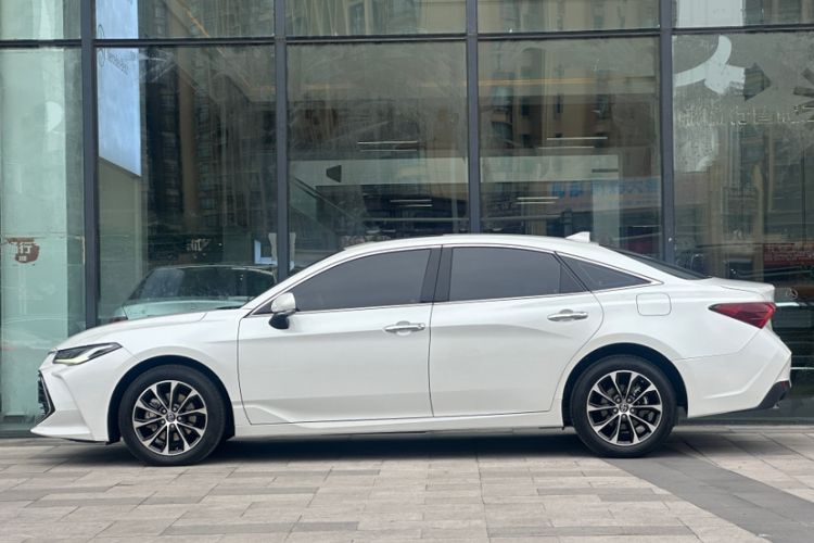 Used Toyota Avalon 2022 2.0L Luxury Edition

