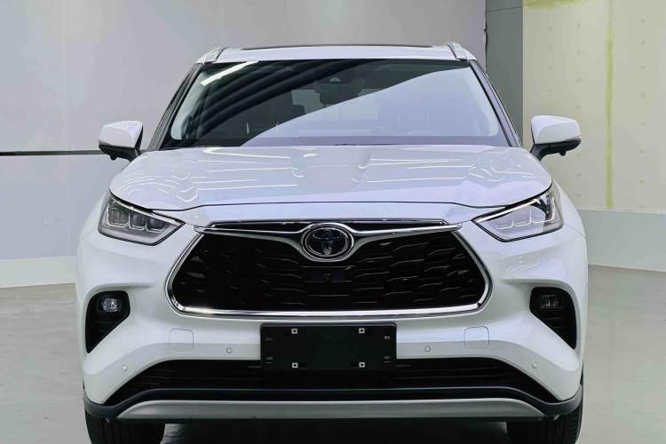 Used Toyota Highlander 2024 2.5L Smart e-Power Dual-Motor All-Wheel-Drive Supreme Edition – 7 Seats
