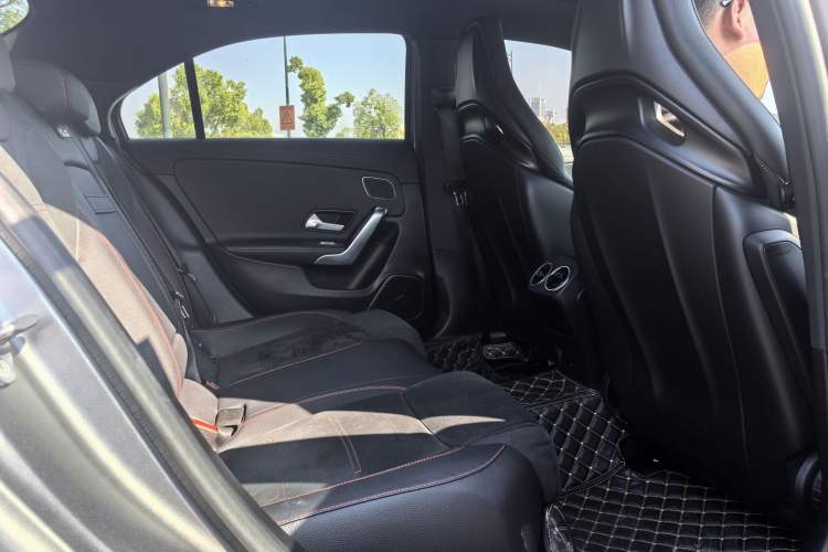 Used Mercedes-Benz A-AMG 2021 AMG A 35 L 4MATIC Midnight Special Edition
