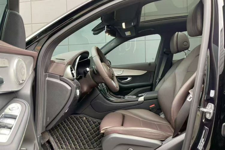 Used Mercedes-Benz GLC 2021 GLC 260 L 4MATIC Dynamic Edition
