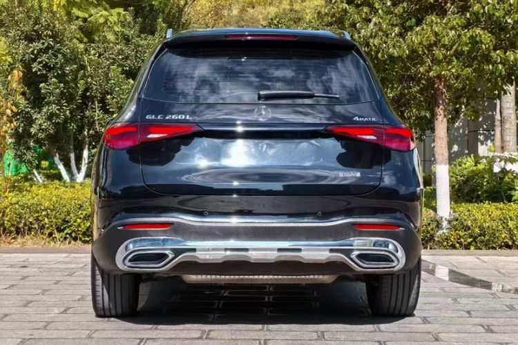 Used Mercedes-Benz GLC 2023 GLC 260 L 4MATIC Dynamic Edition 5-seater
