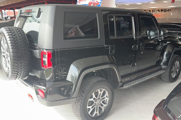 Used Beijing Auto BJ40 2023 2.0T Automatic Four-Wheel Drive Urban Hunter Edition Chivalrous Type
