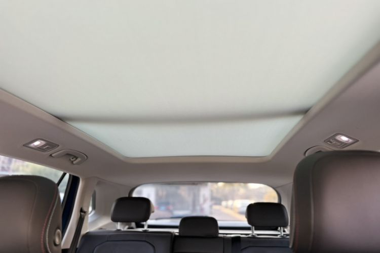 Used Volkswagen Tayron 2019 330TSI Two-Wheel-Drive Luxury Version China V Emission Standard