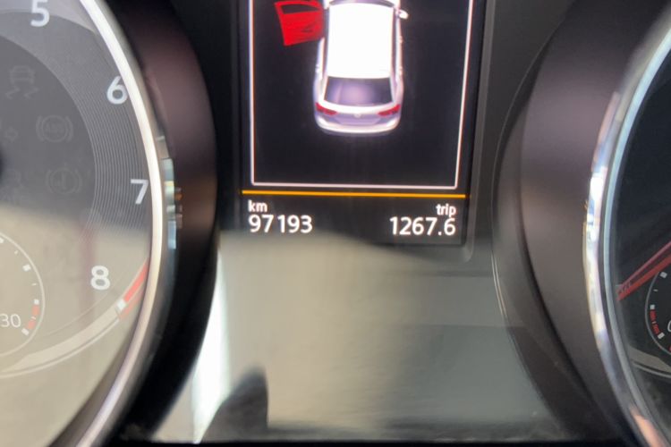 Used Volkswagen Tiguan L 2019 330TSI Automatic Two-Wheel Drive Smart Luxury Version China VI Standard
