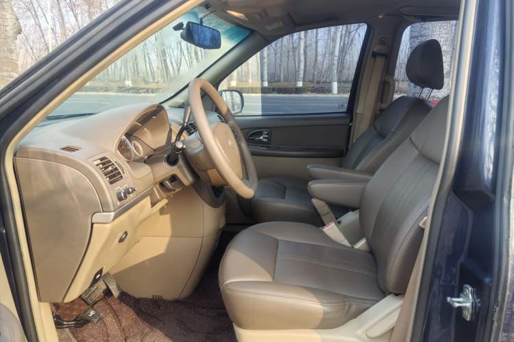 Used Buick GL8 2014 2.4L Classic Edition
