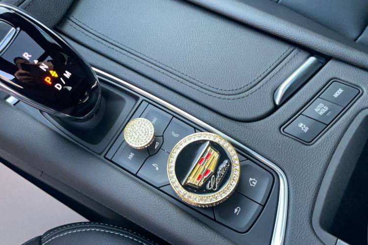 Used Cadillac XT6 2022 2.0T Six-Seater Four-Wheel-Drive Luxury Version