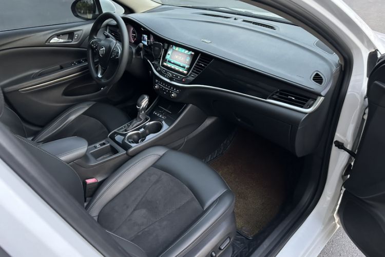 Used Buick Verano 2019 Sedan 20T Dual-Clutch Luxury Model
