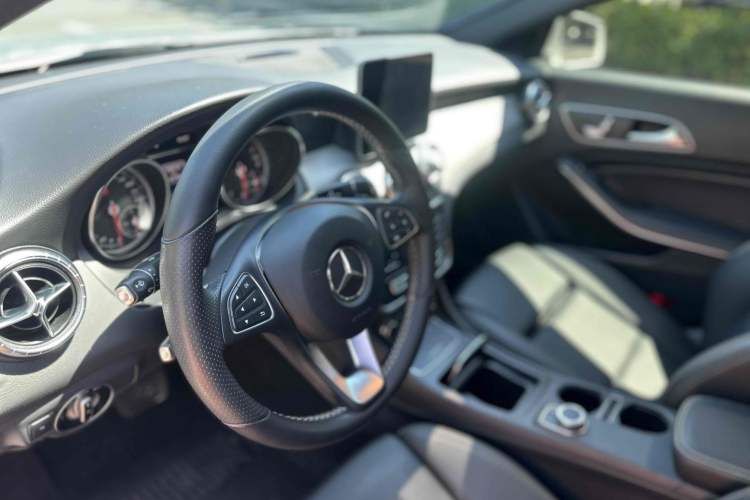 Used Mercedes-Benz CLA 2018 CLA 200 Style Edition
