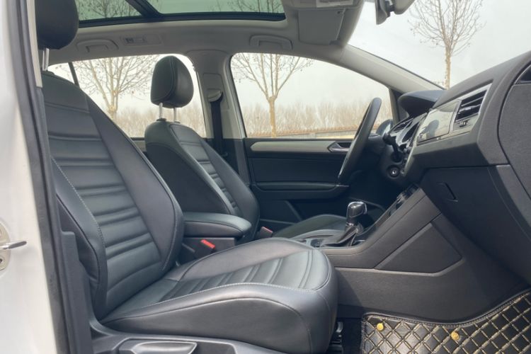 Used Volkswagen Touran 2018 Volkswagen Touran L 280TSI DSG Comfort Edition 7 Seats China VI Standard