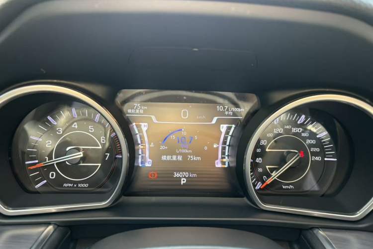 Used  Grand Commander 2018 2.0T Four-Wheel Drive Enjoyment Edition China VI
