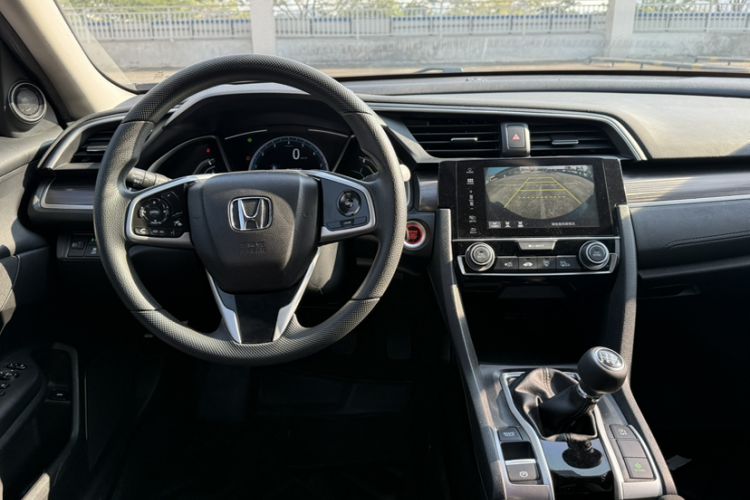 Used Honda Civic 2019 220TURBO Manual Jinkong Edition China VI
