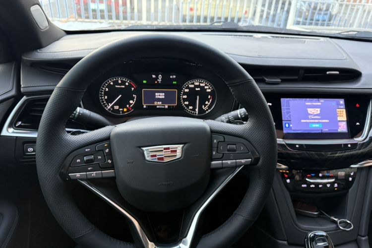 Used Cadillac XT6 2022 2.0T 7-Seater Four-Wheel Drive Luxury Version