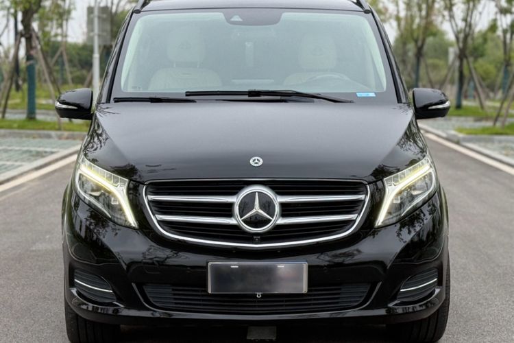 Used Mercedes-Benz V-Class 2018 V 260 L Prestige Extended Version China VI

