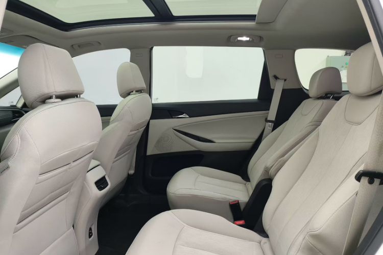 Used Buick GL6 2018 18T 6-Seater Elite Model