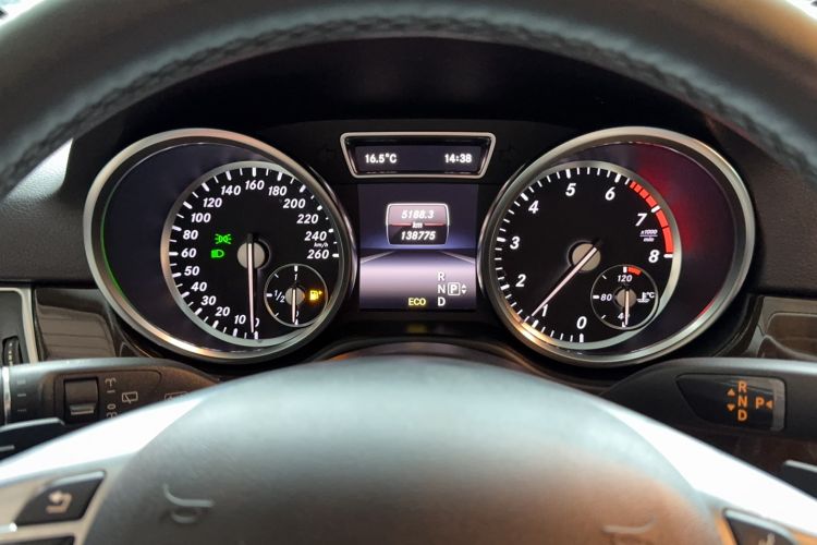 Used Mercedes-Benz M-Class 2014 ML 320 4MATIC