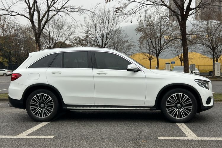 Used Mercedes-Benz GLC 2019 GLC 200 4MATIC
