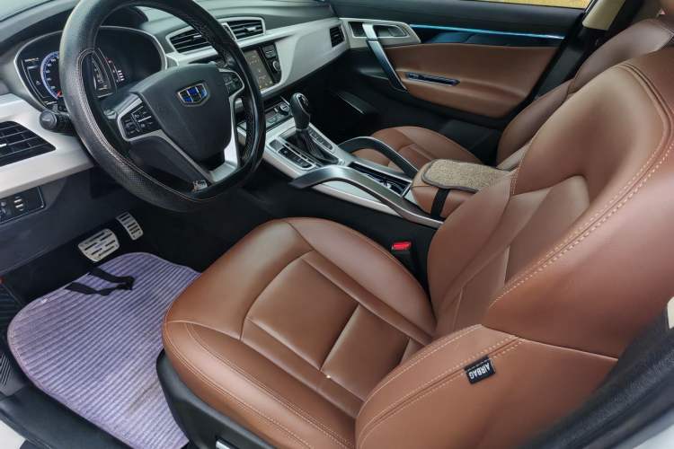 Used Geely Auto Emgrand X7 Sport 2016 1.8TD Automatic ZhiZun Version
