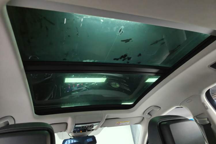 Used Volkswagen Passat 2023 330TSI Luxury Edition
