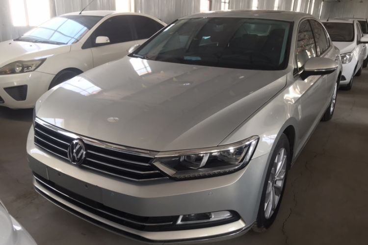 Used Volkswagen Magotan 2018 380TSI DSG Luxury Model
