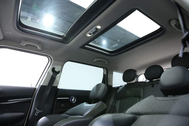 Used  Clubman 2016 Revised Version 2.0T COOPER S Geek Edition
