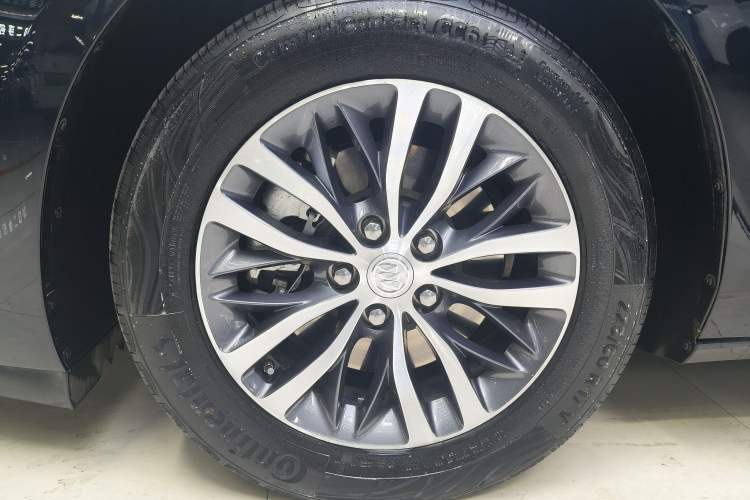 Used Buick GL8 2023 ES Lu Zun Comfort Model
