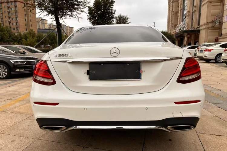 Used Mercedes-Benz E-Class 2019 Restyled E 300 L Sporty and Stylish Edition
