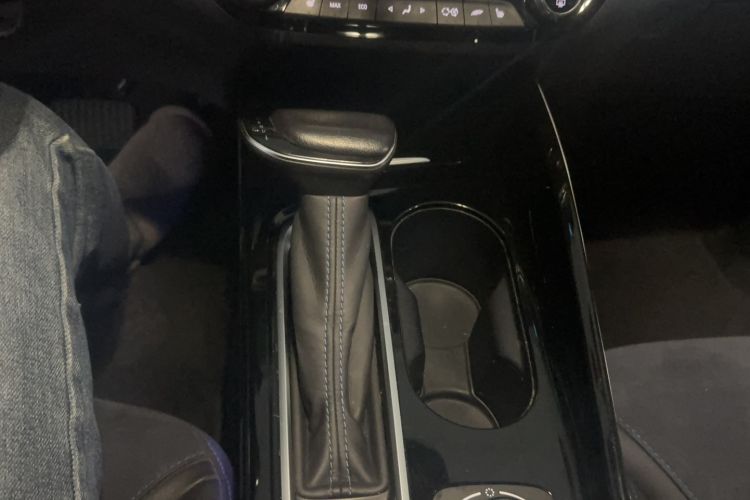 Used Buick Velite 6 2020 Plug-in Hybrid Connected Smart Model